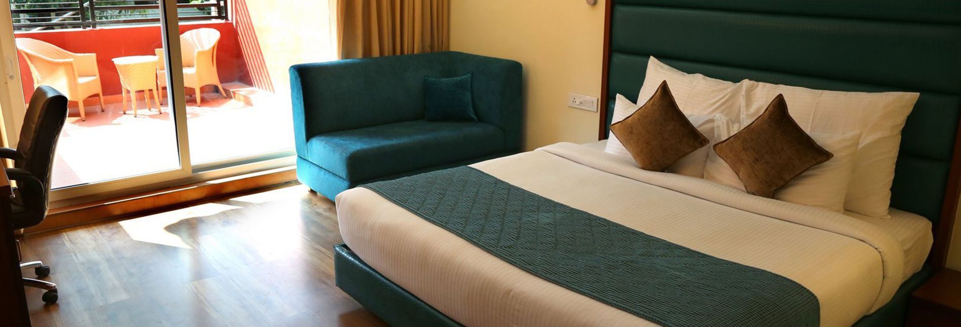 Three Star Hotel for Comfortable Stay, Cheaper Prices in Luxurious Rooms in Mohali near Chandigarh, Hotel Near to Mohali Industrial Area and Mohali PCA Stadium.